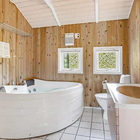 Holiday home Svalevej I Hejls