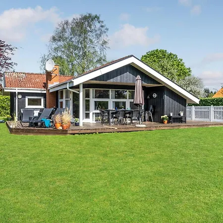 Holiday home Lovely In With Sauna Hejls
